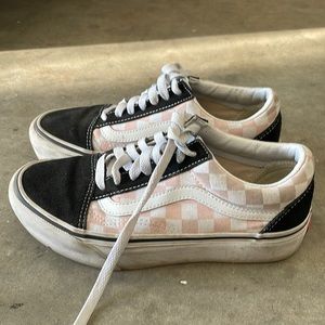 Platform vans old skool checkered pink